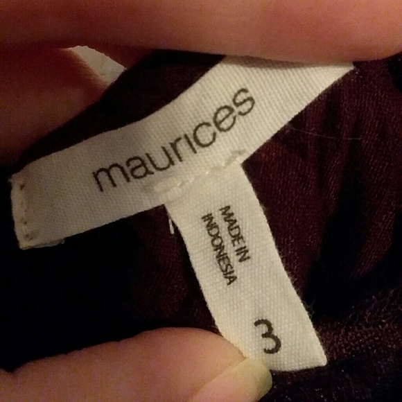 2 Maurices Lacey Tank Tops Burgundy& Charcoal - Picture 6 of 7